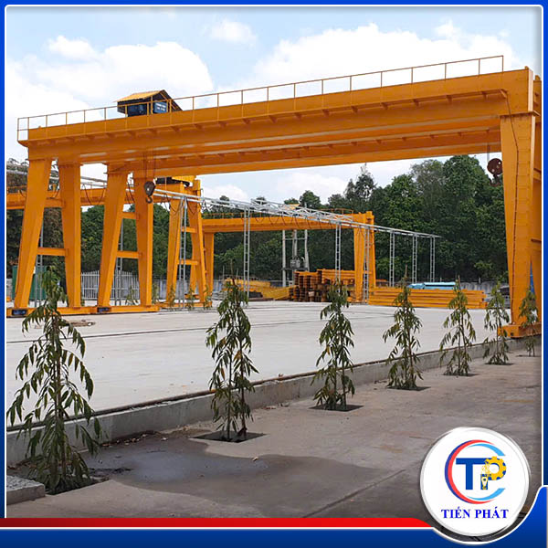 Cổng trục